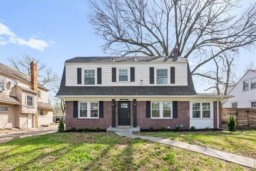 5605 Paseo Boulevard, Kansas City, MO 64130 - #2