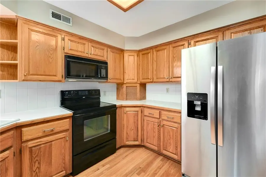 917 NW Winterset Street, Lees Summit, MO 64081 - #3