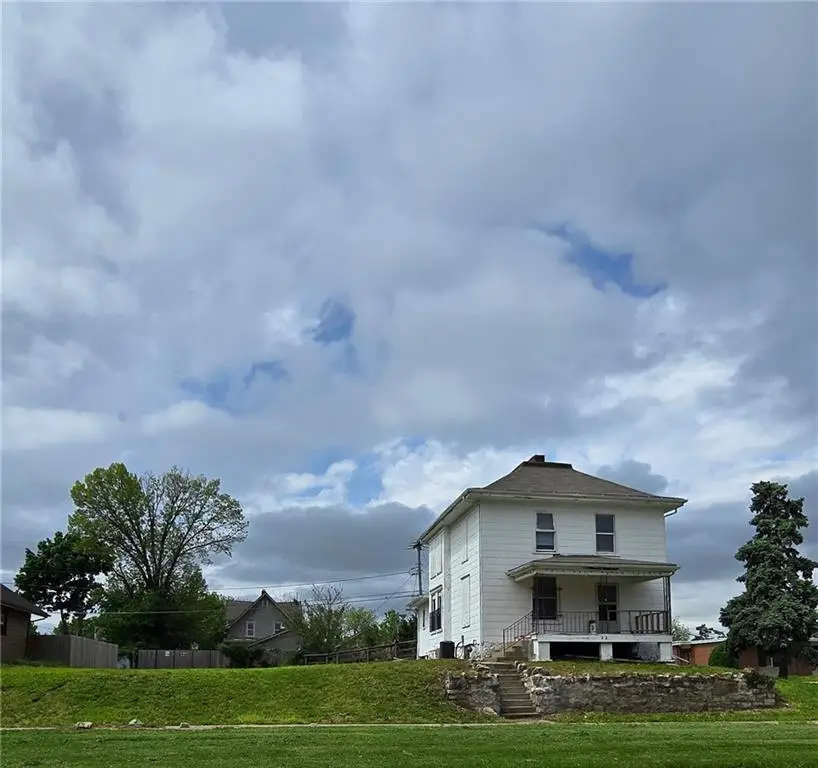 2022 Van Brunt Boulevard, Kansas City, MO 64127 - #1