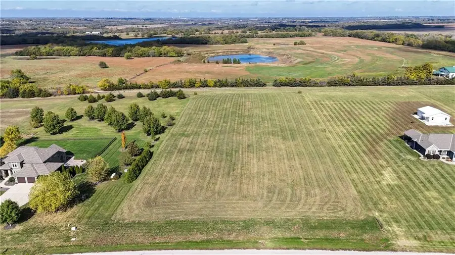 W 248th Street, Paola, KS 66071 - #3