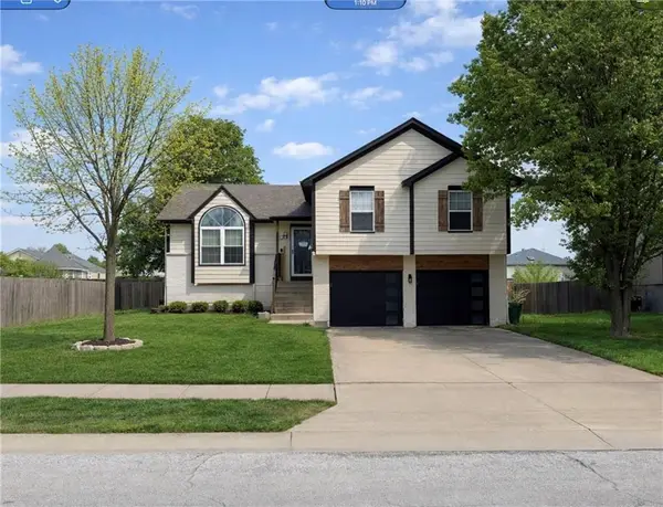 1700 SE 12th Street, Lee's Summit, MO 64081