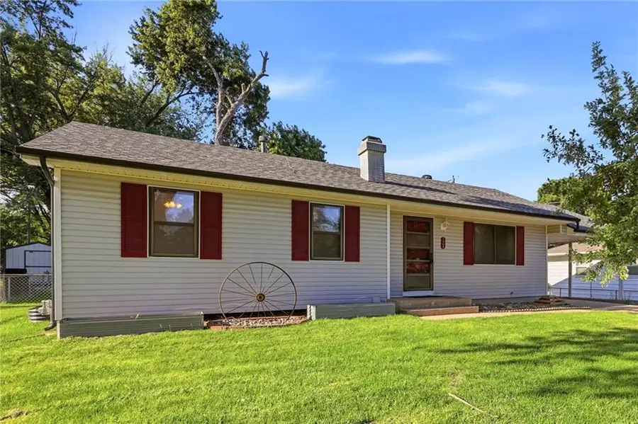 128 SW 18th Street, Oak Grove, MO 64075 - #2