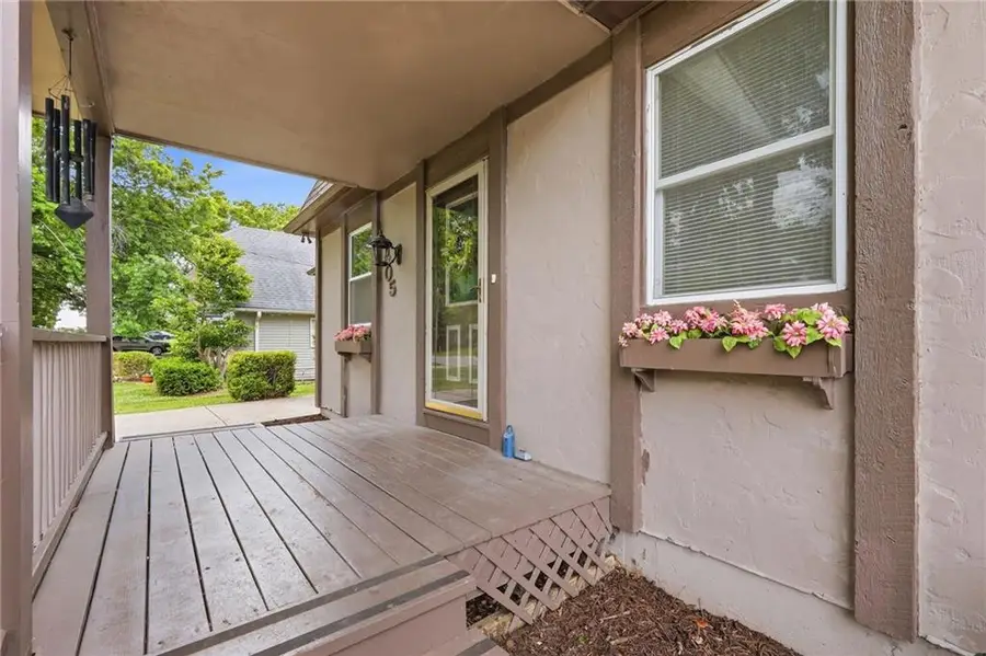 405 S Pine Street, Olathe, KS 66061 - #3