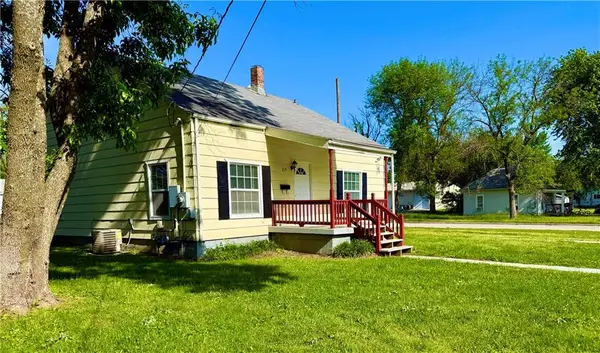 219 N Tower Street, Nevada, MO 64772