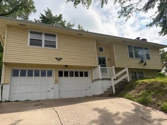 520 Q Street, Atchison, KS 66002 - #1