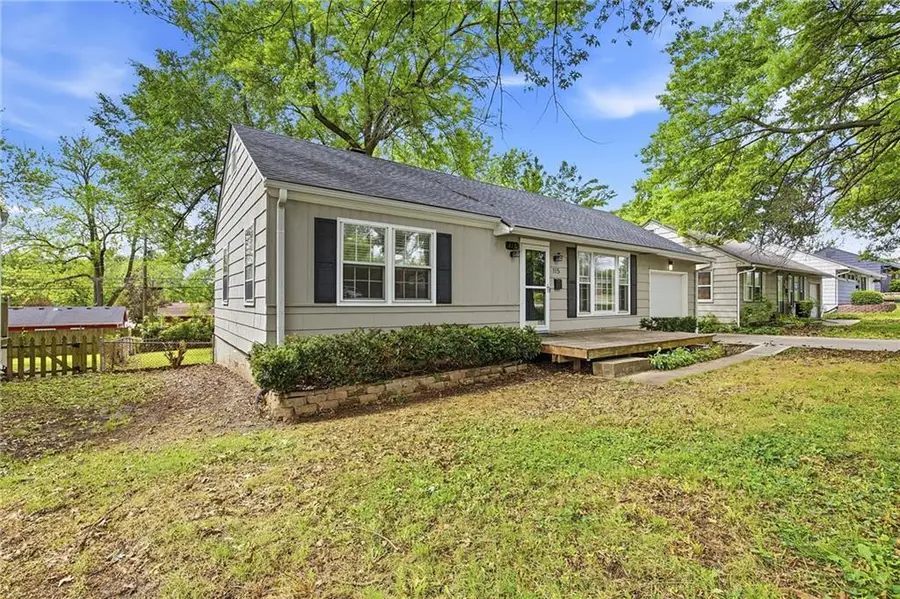 115 W 89th Street, Kansas City, MO 64113 - #2