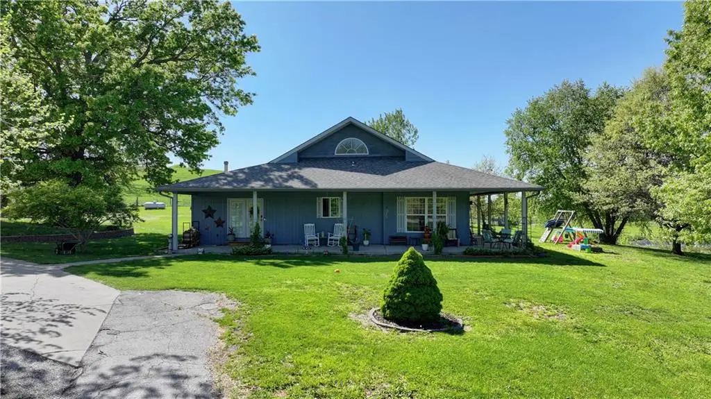 40101 E 24 Highway, Napoleon, MO 64074 - #1