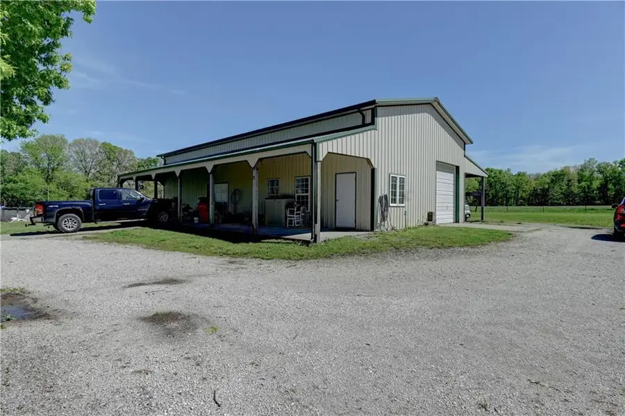 40101 E 24 Highway, Napoleon, MO 64074 - #2