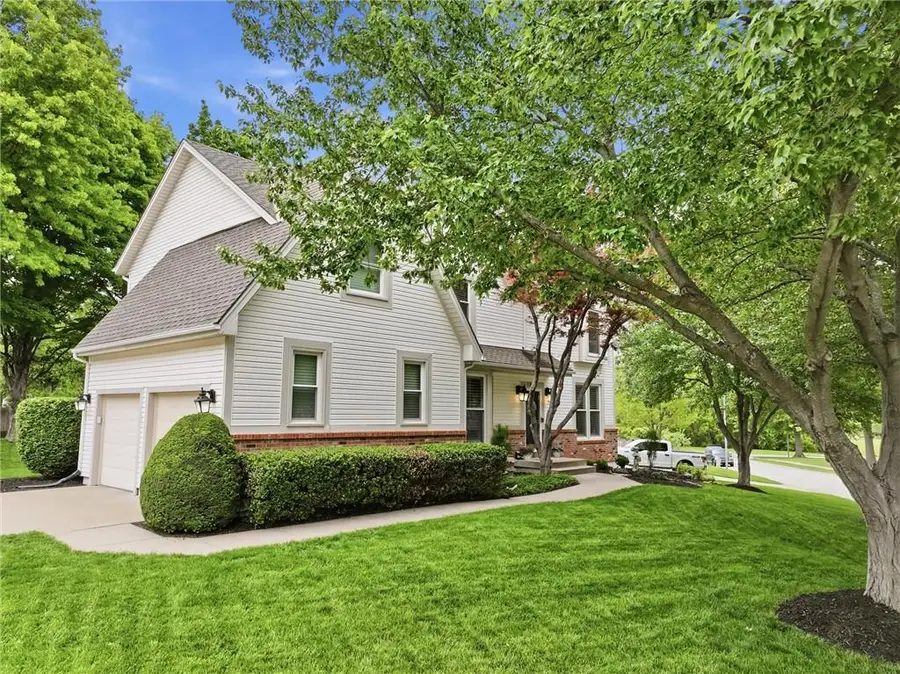13748 S Blackfoot Drive, Olathe, KS 66062 - #3