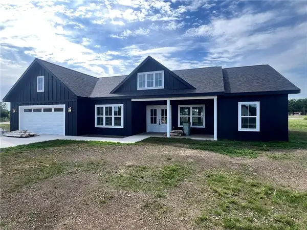 621 Catalpa Street, Independence, KS 67301