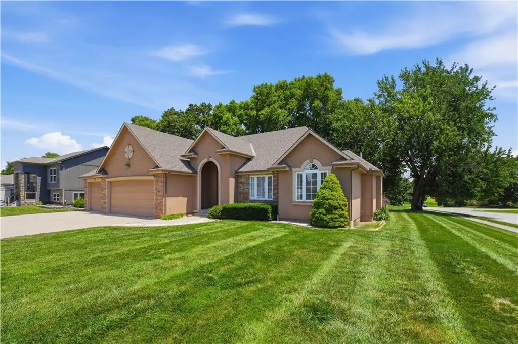 213 Blackjack Avenue, Lone Jack, MO 64070 - #1