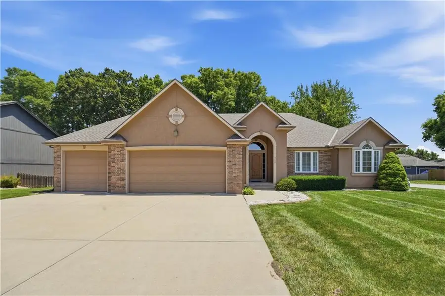 213 Blackjack Avenue, Lone Jack, MO 64070 - #2