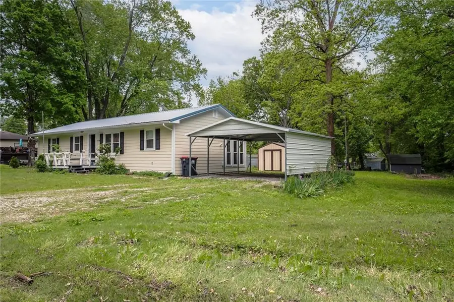 104 W Birch Drive, Windsor, MO 65360 - #3