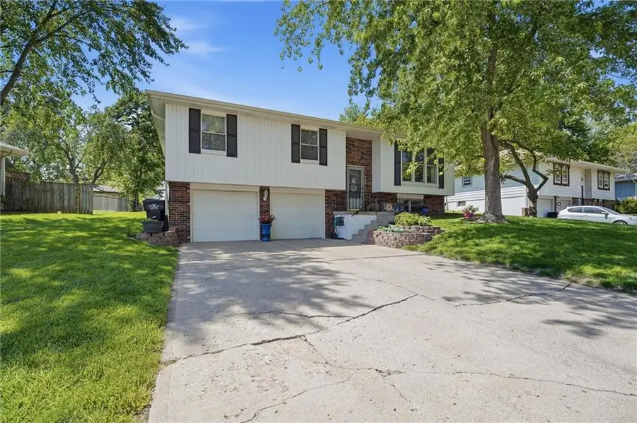 212 S Downey Avenue, Independence, MO 64056 - #3