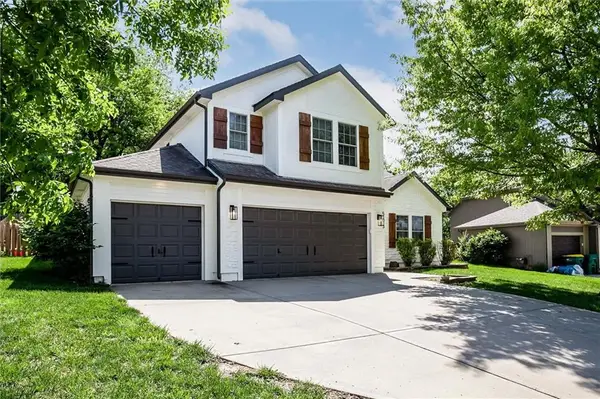 503 S 137th Place, Bonner Springs, KS 66012