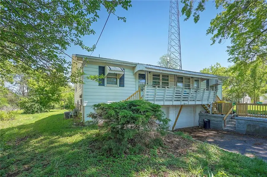 3013 (3015) N 53rd Street, Kansas City, KS 66104 - #2