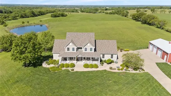 32120 Block Road, Paola, KS 66071