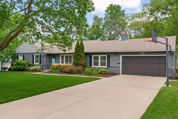 5826 Fontana Drive, Fairway, KS 66205