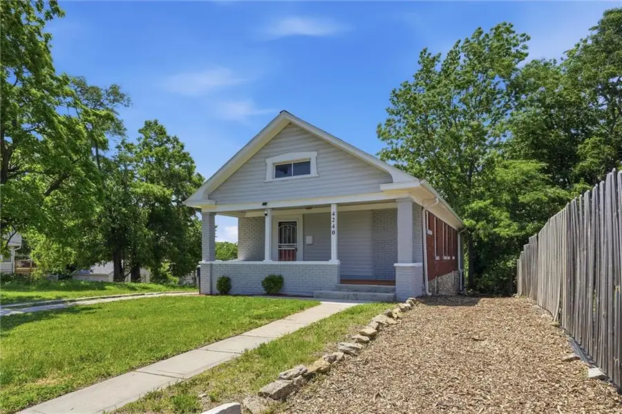 4240 Highland Avenue, Kansas City, MO 64110 - #3