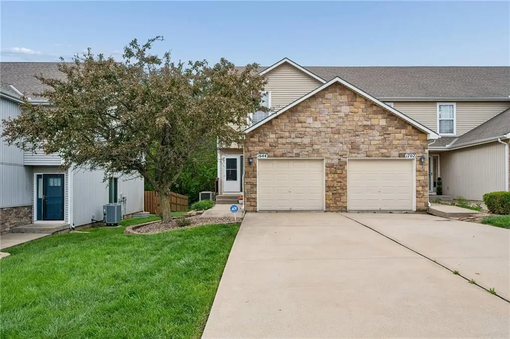 1644 N 128th Street, Kansas City, KS 66109 - #1