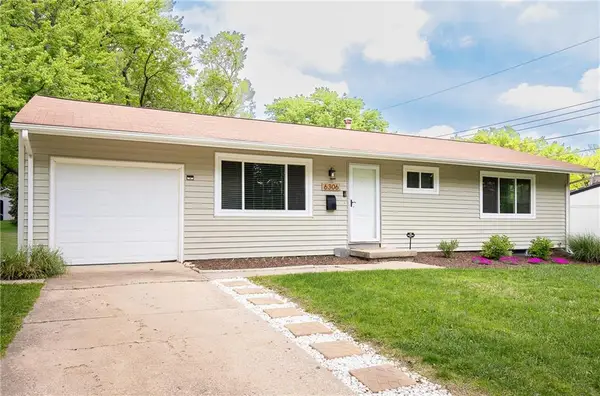 6306 W 77th Terrace, Prairie Village, KS 66204