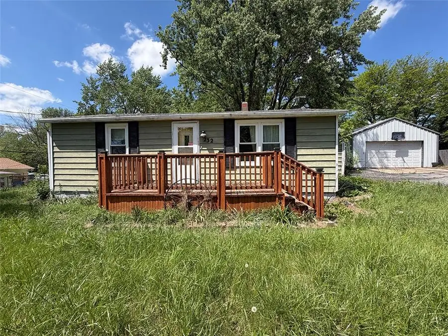 232 S County Line Road, Windsor, MO 65360 - #3