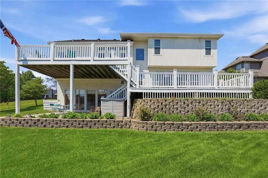 521 SW Graystone Drive, Grain Valley, MO 64029 - #2