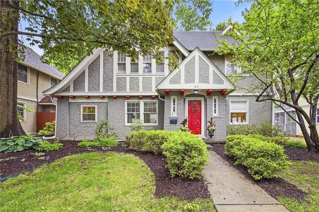 39 W 69th Terrace, Kansas City, MO 64113 - #1