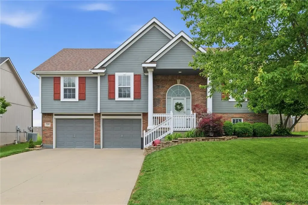 7210 E 165th Street, Belton, MO 64012 - #1