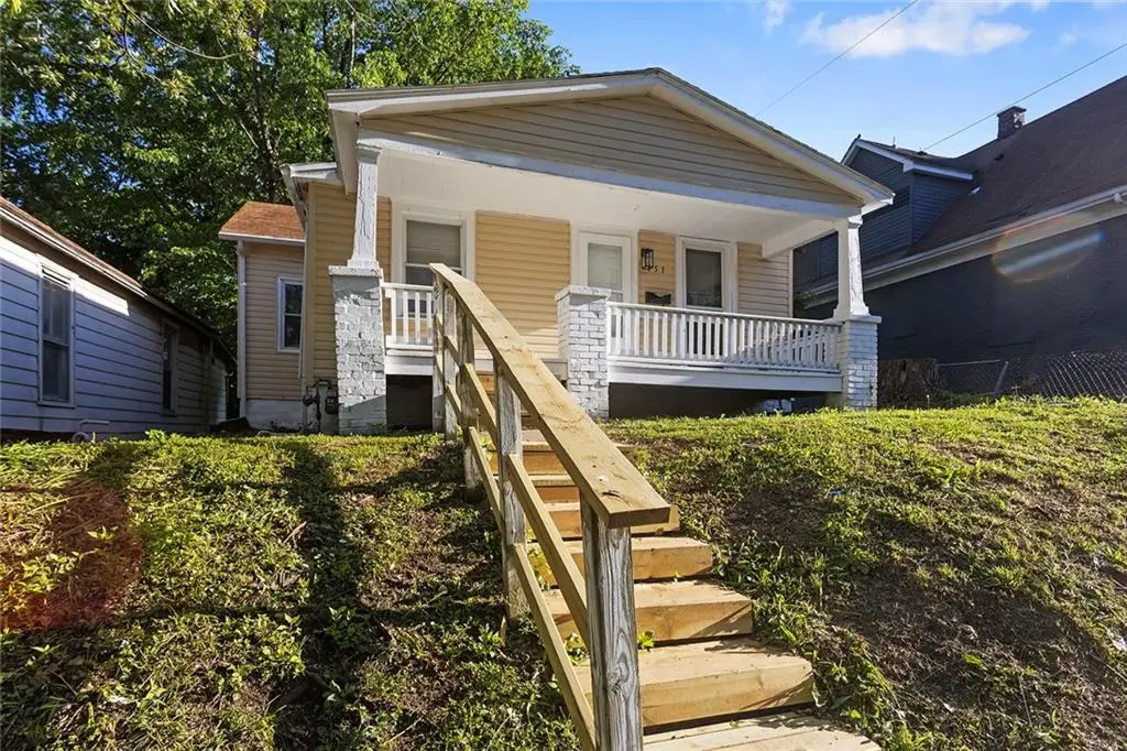 751 Simspon Avenue, Kansas City, KS 66101 - #1