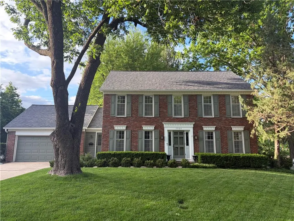 7905 Sagamore Road, Leawood, KS 66206 - #1