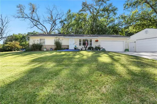 8855 E 53rd Terrace, Raytown, MO 64133