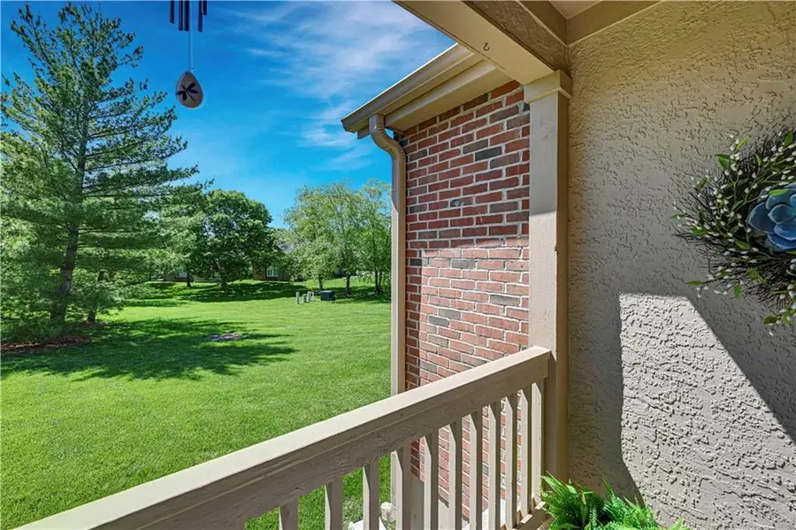 15220 S Symphony Drive #3202, Olathe, KS 66062 - #3