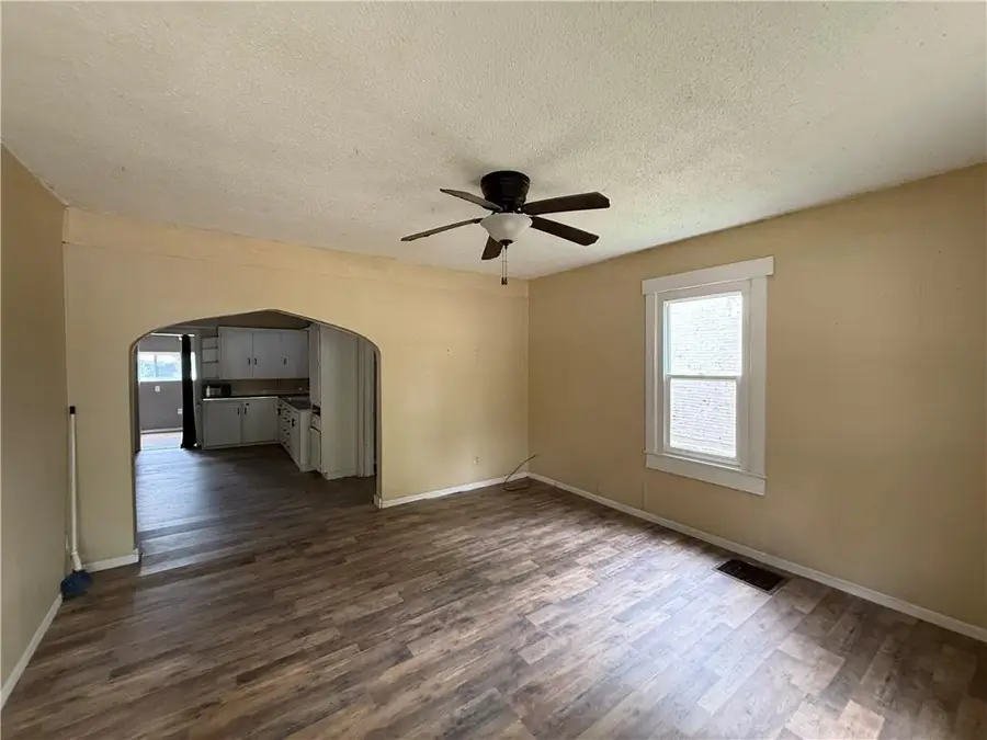 604 Laramie Street, Atchison, KS 66002 - #2