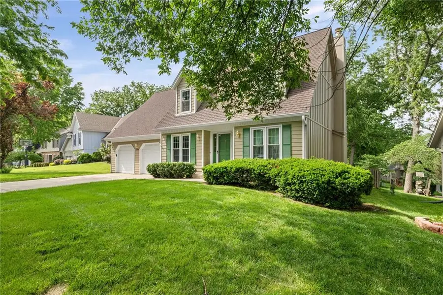 7304 W 114th Terrace, Overland Park, KS 66210 - #3