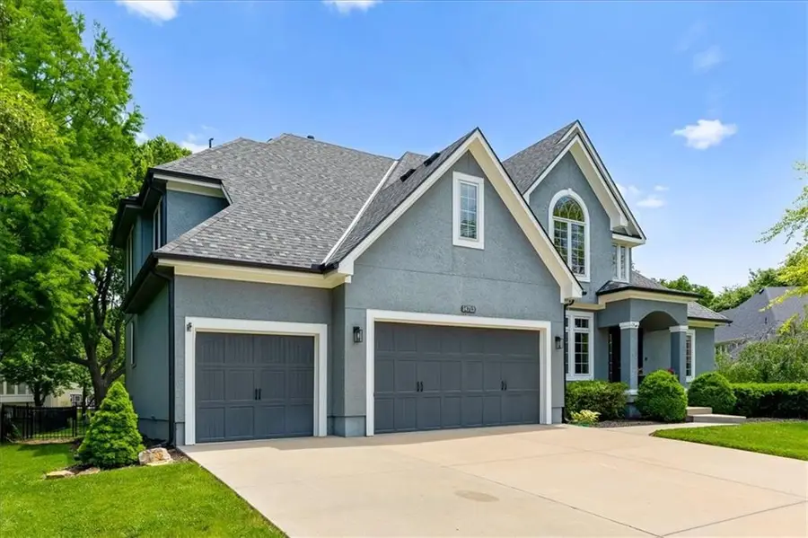 14713 Connell Street, Overland Park, KS 66221 - #2