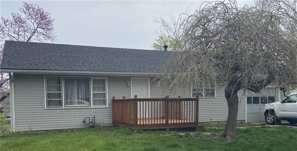 3708 NE 43rd Street, Kansas City, MO 64117 - #1