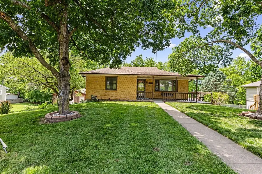 2628 S 39th Terrace, Saint Joseph, MO 64503 - #2