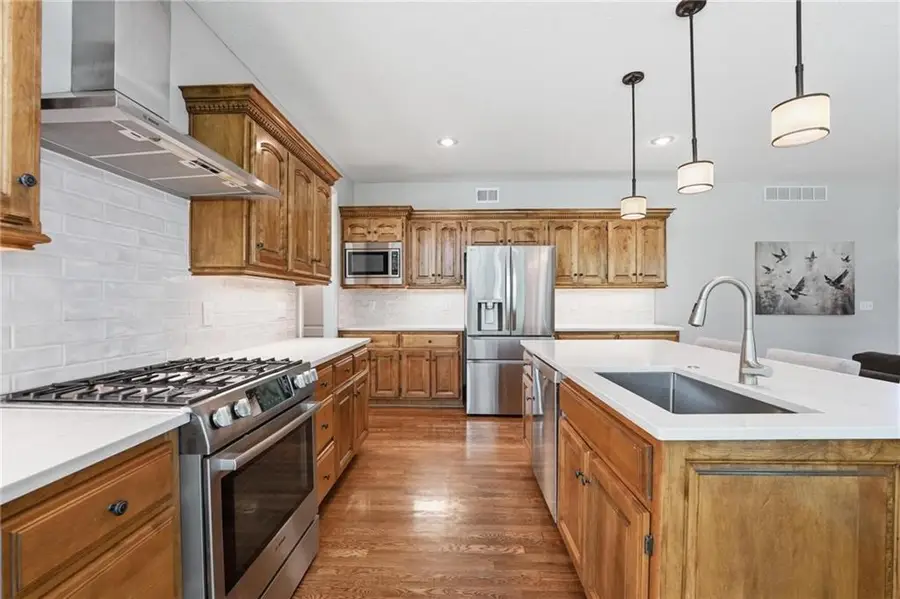 4910 W 155th Terrace, Overland Park, KS 66224 - #2