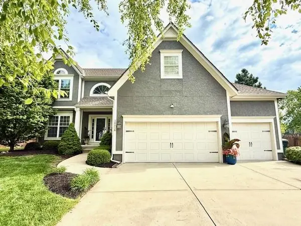 18016 W 163rd Terrace, Olathe, KS 66062