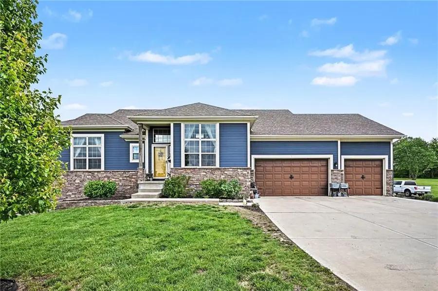 14975 Interurban Road, Platte City, MO 64079 - #2