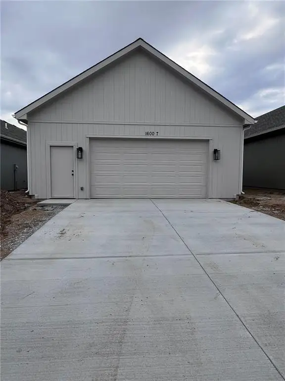 1600 Cottonwood Creek Avenue #7, Kearney, MO 64060 - #2