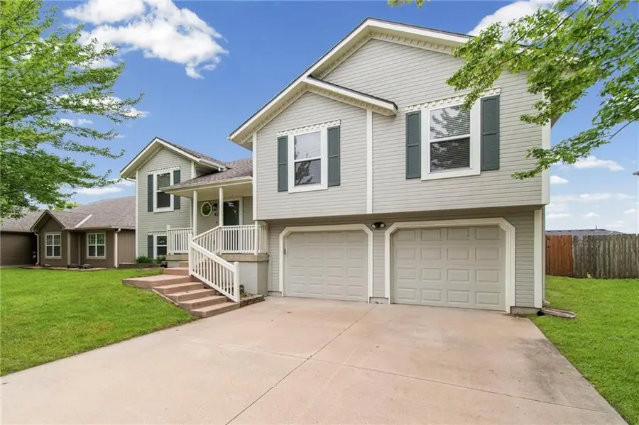 813 Ridgeview Street, Grain Valley, MO 64029 - #3