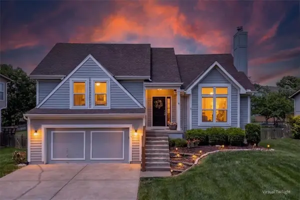 16414 W 158th Terrace, Olathe, KS 66062
