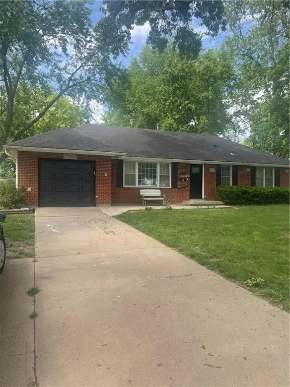 10704 W 48th Terrace, Shawnee, KS 66203 - #1