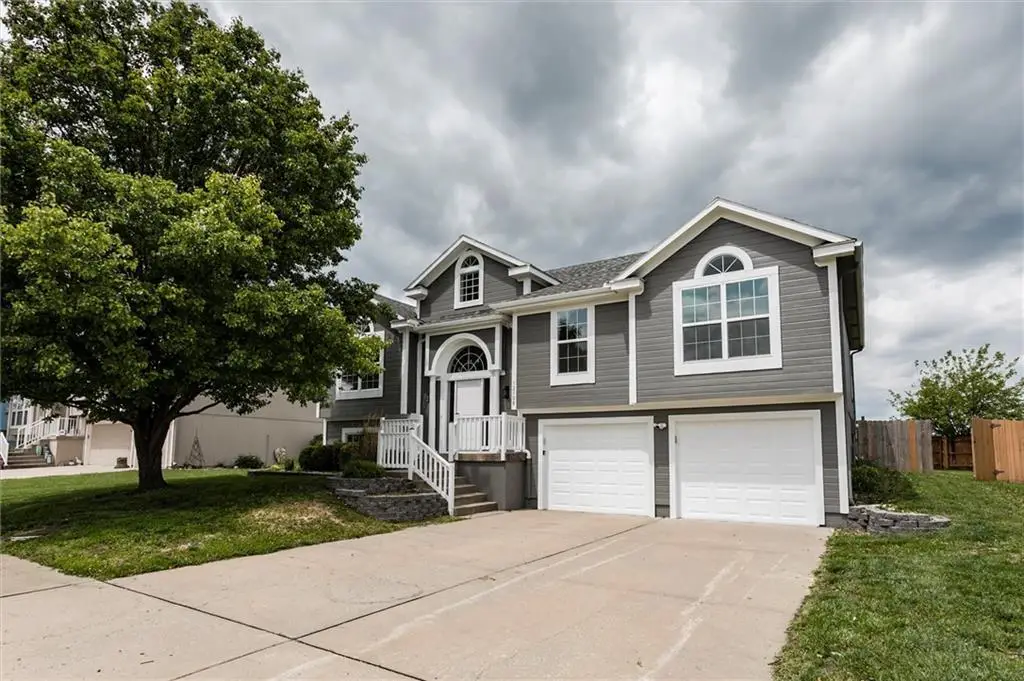 12106 E 214th Street, Peculiar, MO 64078 - #1
