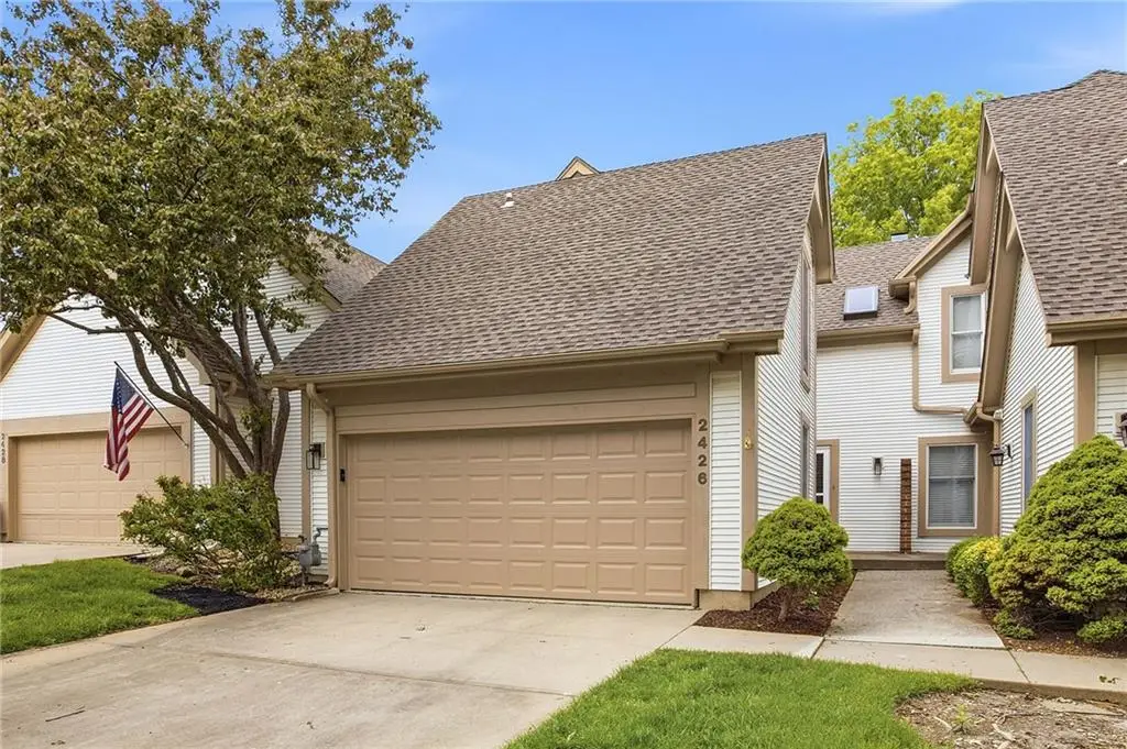 2426 W 137th Place, Overland Park, KS 66224 - #1