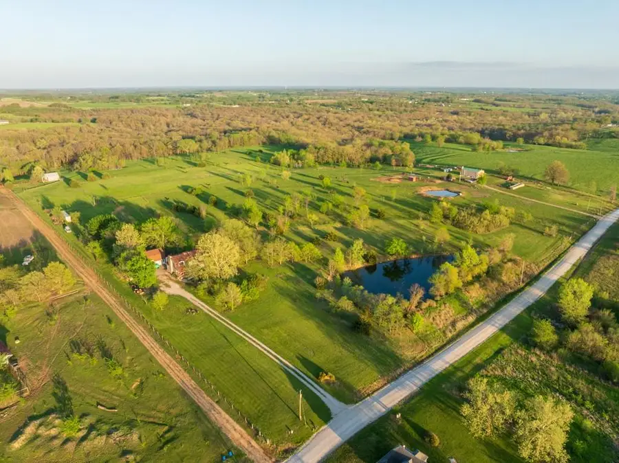 719 NW 871st Road, Centerview, MO 64019 - #3