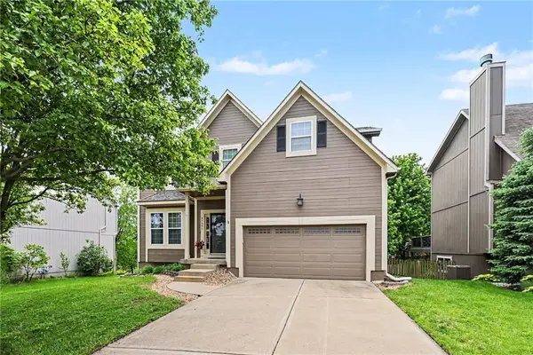 21231 W 119th Terrace, Olathe, KS 66061