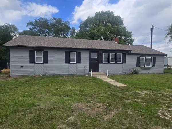 4861 224 Highway, Wellington, MO 64097